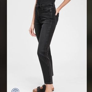 COPY - Gap Black High Rise Cigarette Vintage Slim Jeans With Washwell- New with…